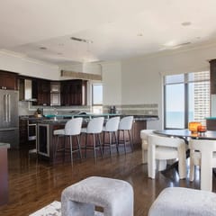 Luxury Designer Penthouse 3803 | Pool | Gold Coast