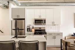 Luxury Penthouse COMBO 07/04 Terrace | River North - Image 2