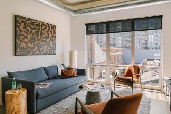 Luxury Penthouse Loft w/Terrace 507 | River North - Image 1