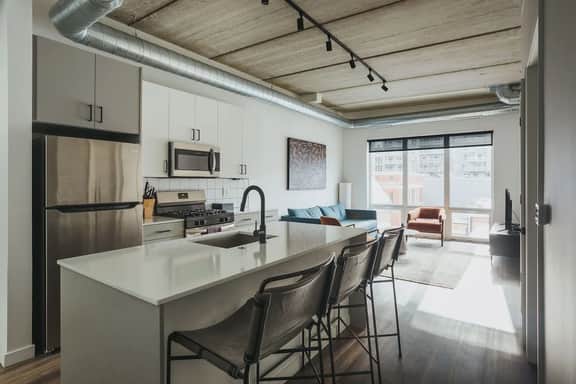 Luxury Penthouse COMBO 07/04 Terrace | River North - Image 3