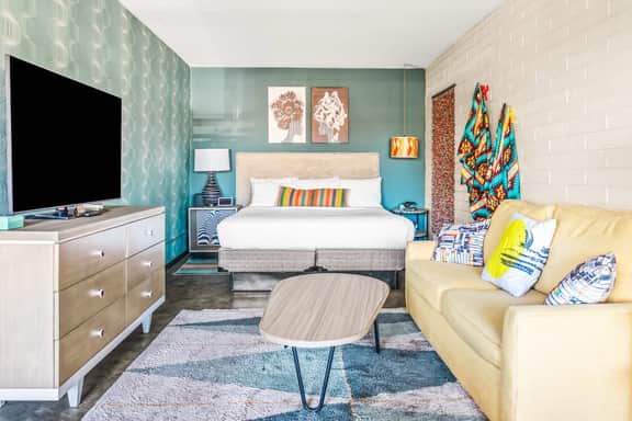 The Egyptian - Retro Modern Motel - Room 203 - Image 5