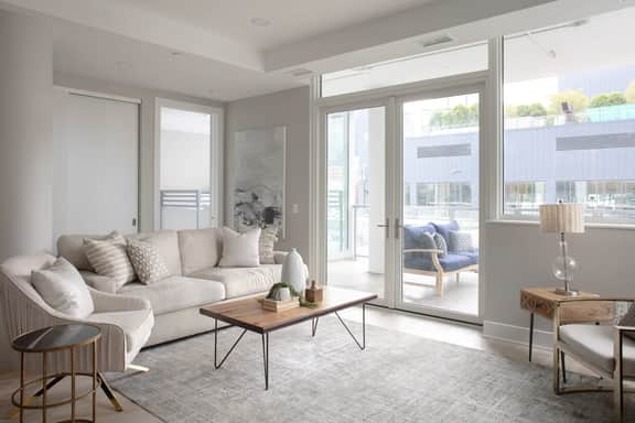 Luxury Loft Collection 02 - Terrace - River North - Image 4