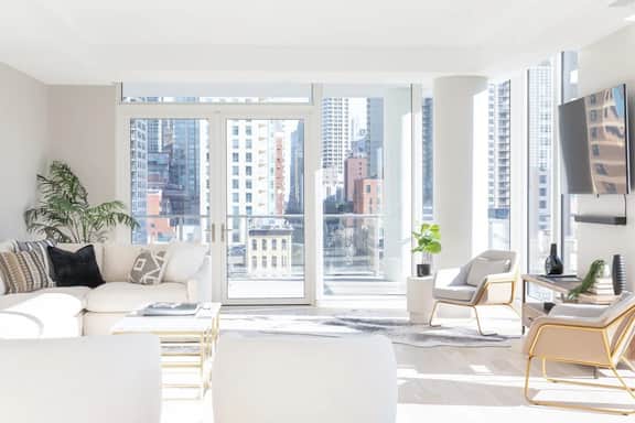 Luxury Loft Collection 01 - Terrace - River North - Image 2